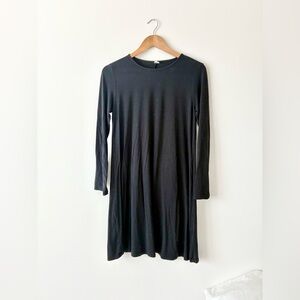 Old Navy Classic Black Long Sleeve Dress - Size Small